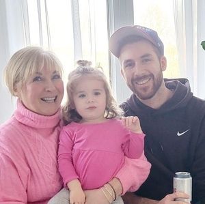 Meet your Posher, Adrienne